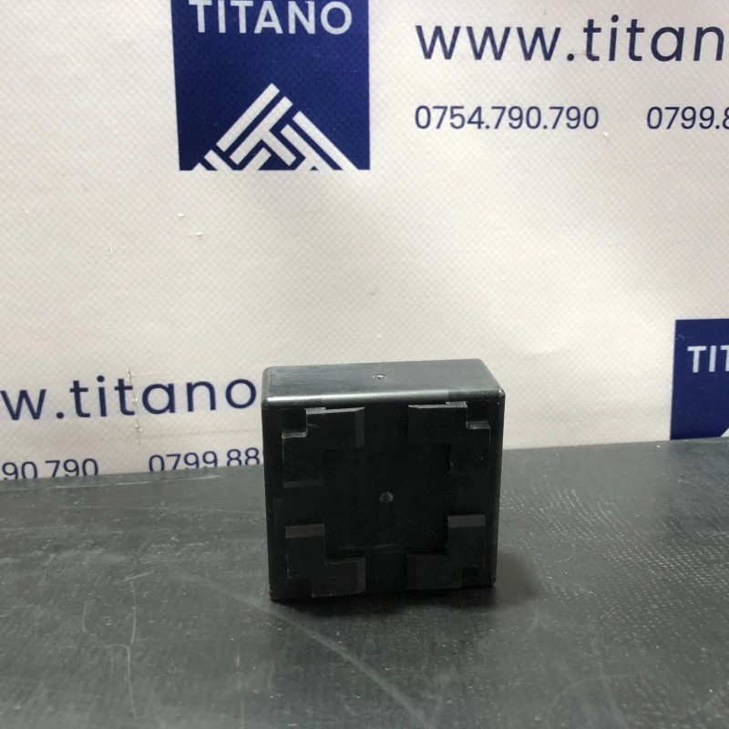 Modul ECU control / Nissan Leaf ZE1 2019 / Audio si electronice