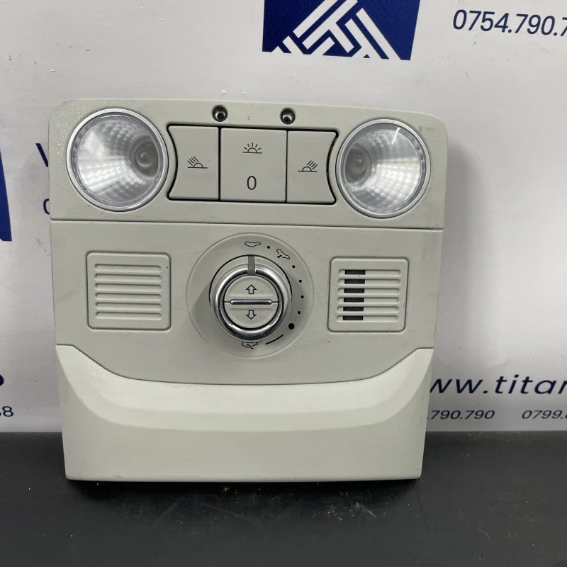 Lampa plafon / Volkswagen Sharan 7N 2013 / Interior