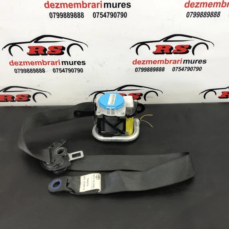 Centura dreapta fata Toyota Yaris XP130 2014