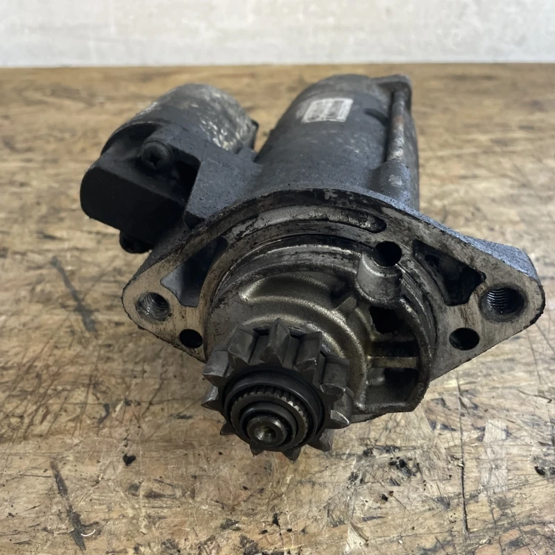 Electromotor demaror Nissan 
