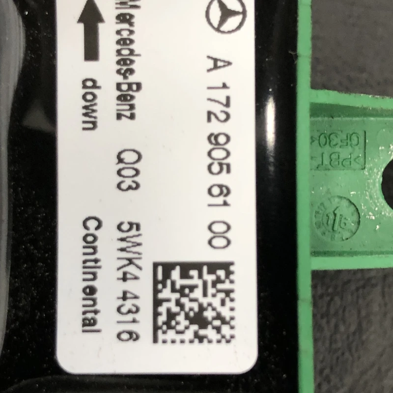 Senzor impact / Mercedes-Benz C Class W204 2011 / Audio si electronice