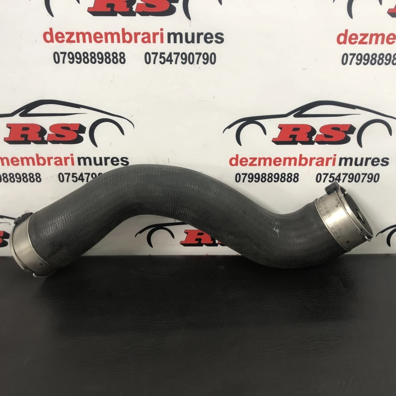 Furtun intercooler / Mercedes-Benz C Class W204 2011 / Motor, racire si evacuare