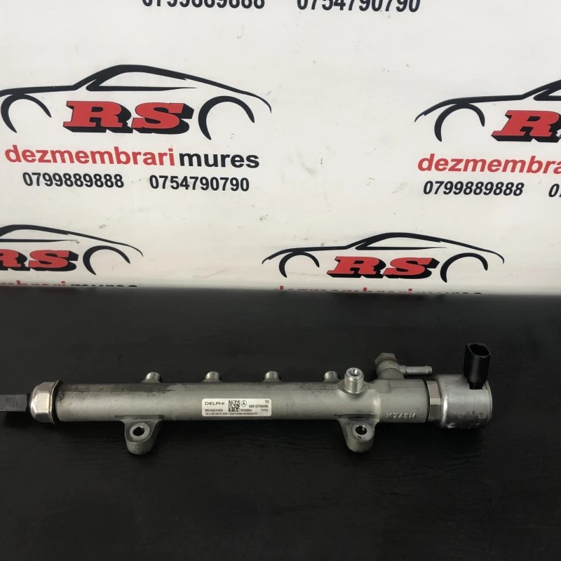 Rampa injectoare cu senzor Mercedes-Benz C Class W204 2011