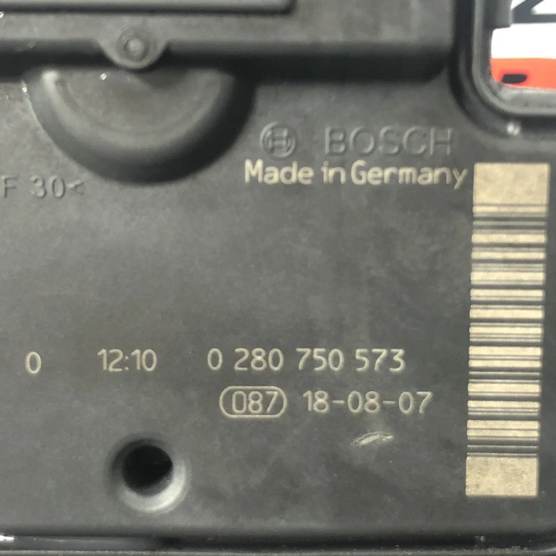 Clapeta de acceleratie / Mercedes-Benz C Class W204 2011 / Motor, racire si evacuare