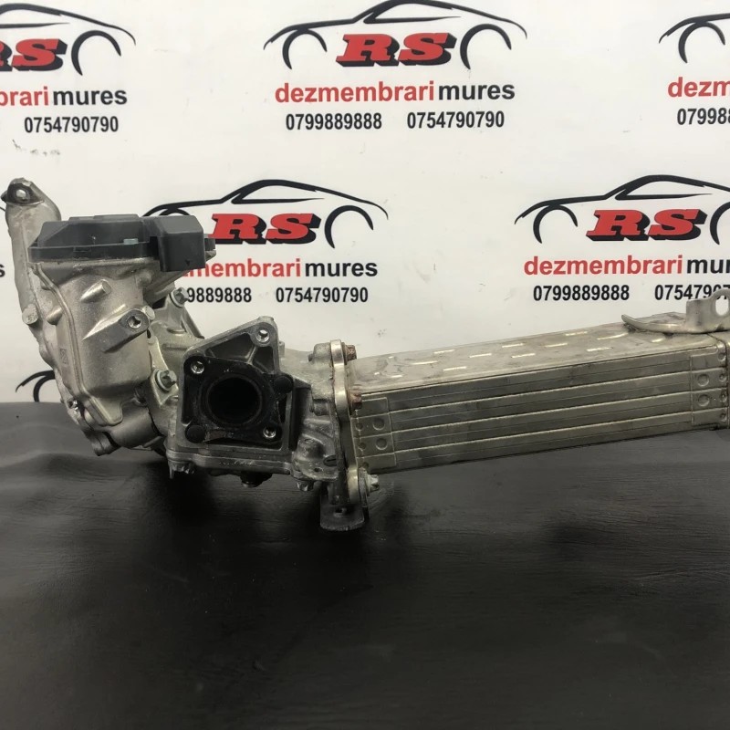 Racitor gaze egr / Mercedes-Benz C Class W204 2011 / Motor, racire si evacuare