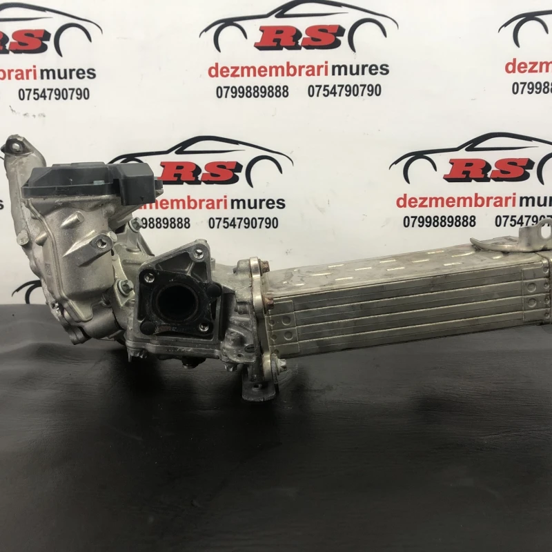 Racitor gaze egr / Mercedes-Benz C Class W204 2011 / Motor, racire si evacuare