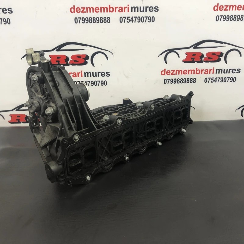 Galerie de admisie / Mercedes-Benz C Class W204 2011 / Motor, racire si evacuare