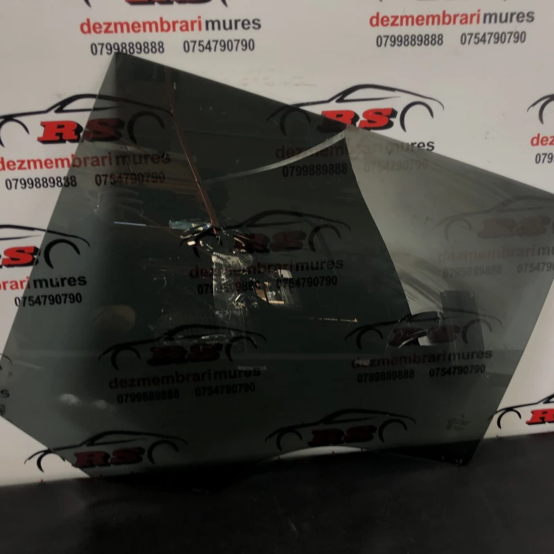 Geam stanga spate Mercedes-Benz 