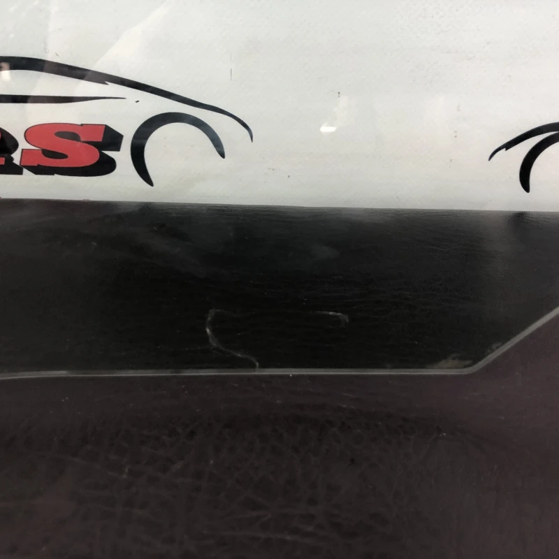 Geam dreapta fata / Mercedes-Benz C Class W204 2010 / Caroserie, oglinzi si faruri