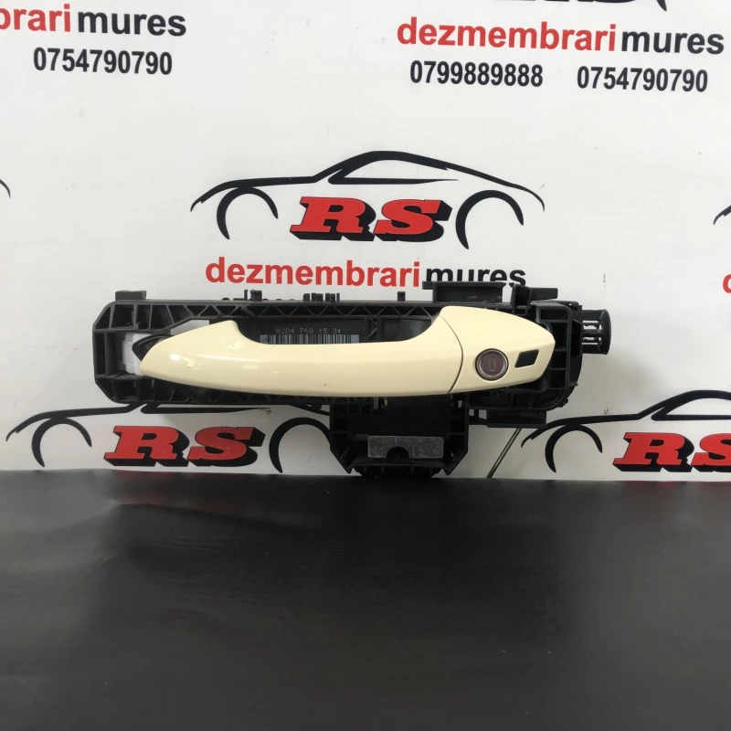 Maner usa stanga fata Mercedes-Benz 