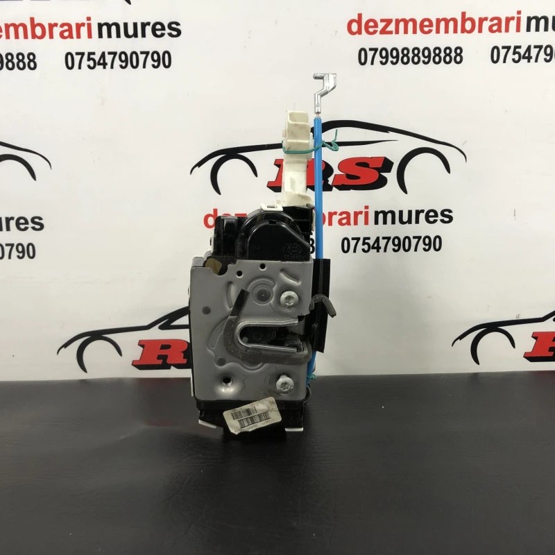 Iala broasca usa dreapta spate / Mercedes-Benz E Class W212 2016 / Caroserie, oglinzi si faruri