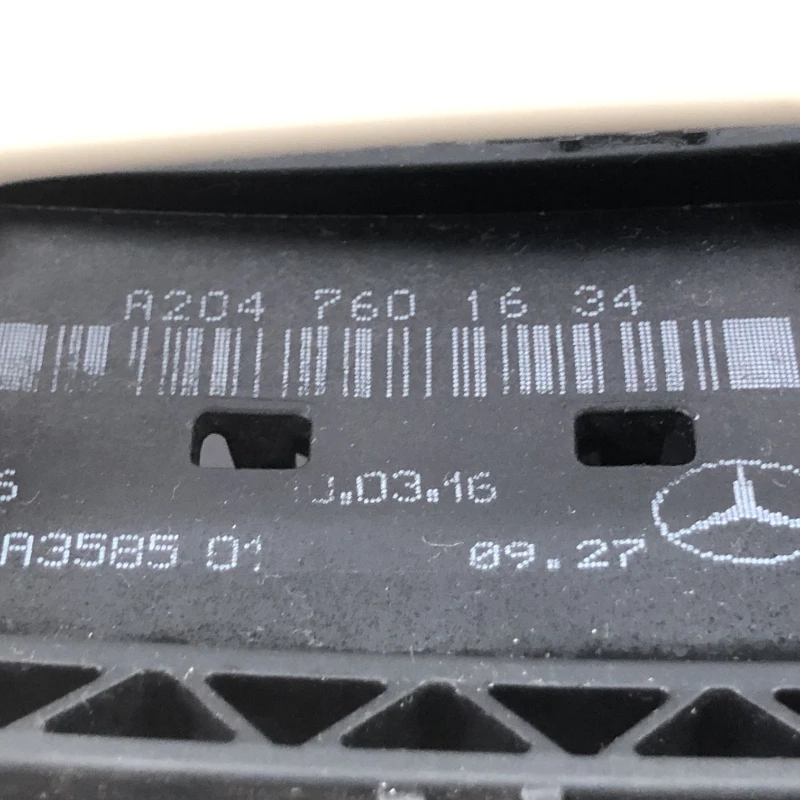 Maner usa dreapta fata / Mercedes-Benz E Class W212 2016 / Caroserie, oglinzi si faruri