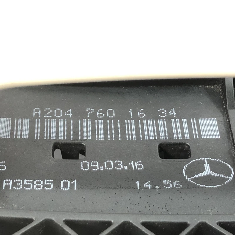Maner usa dreapta fata / Mercedes-Benz E Class W212 2016 / Caroserie, oglinzi si faruri