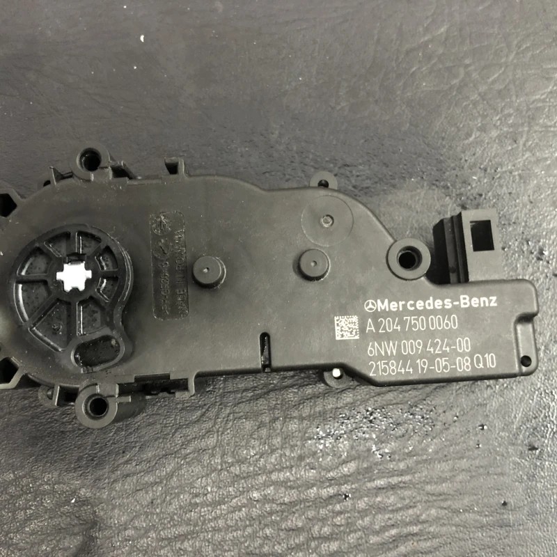 Motoras deschidere haion Mercedes-Benz E Class W212 2016