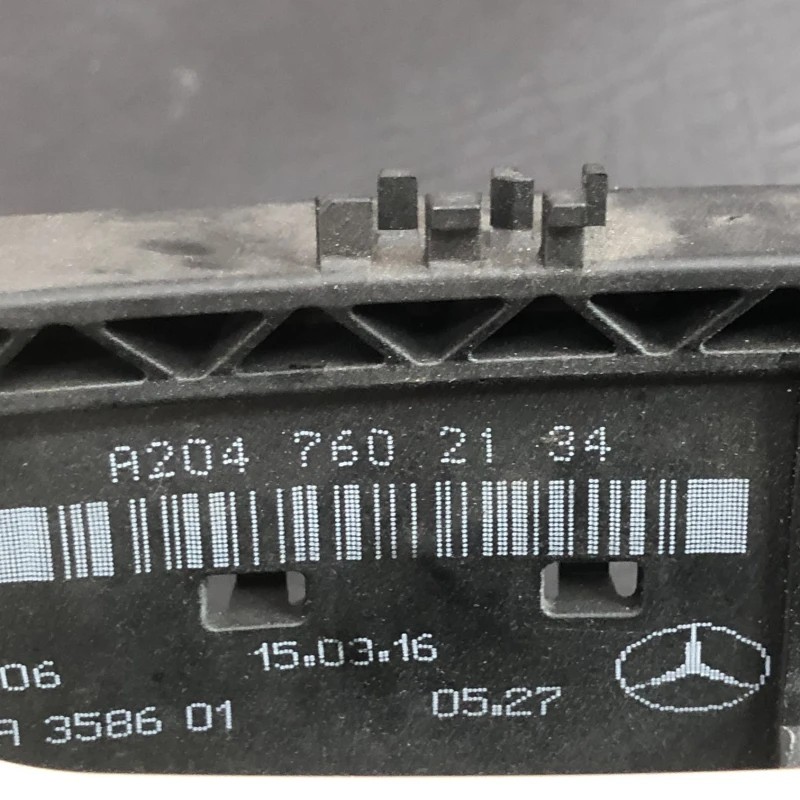 Maner usa stanga spate / Mercedes-Benz E Class W212 2016 / Caroserie, oglinzi si faruri