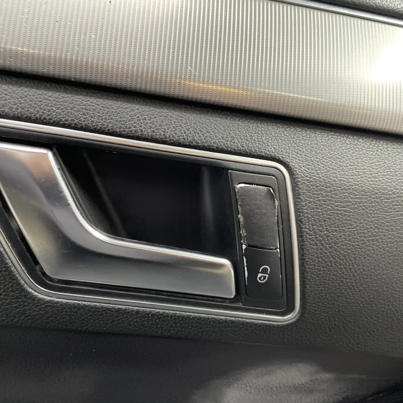 Panou tapiterie usa stanga fata / Mercedes-Benz E Class W212 2016 / Interior