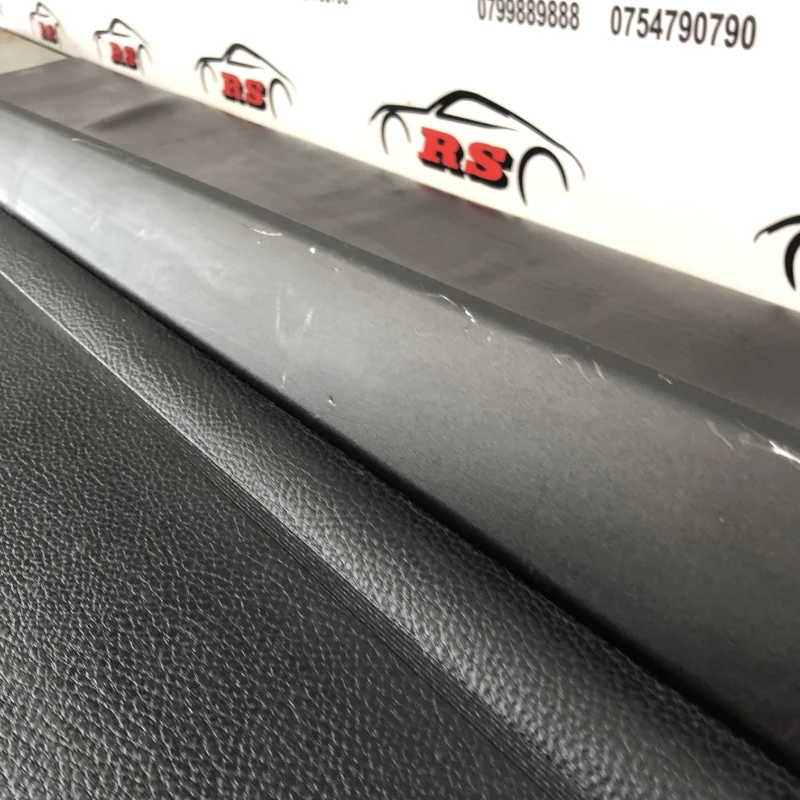 Rulou portbagaj / Volkswagen Passat B6 2010 / Interior