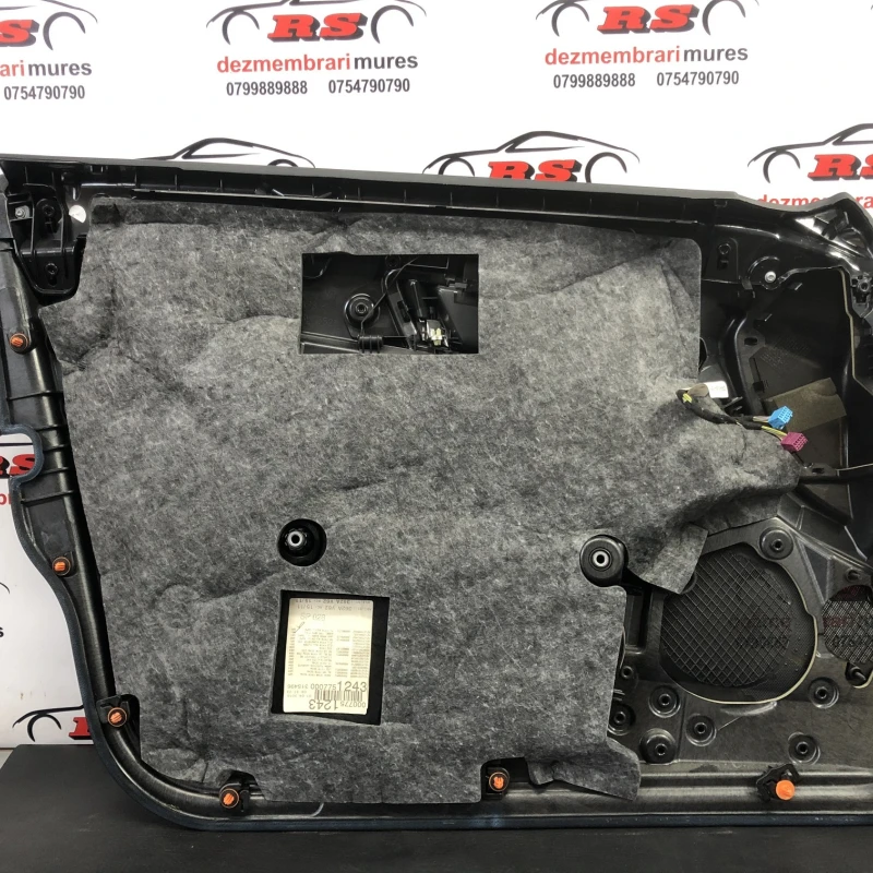 Panou tapiterie usa dreapta fata / Mercedes-Benz E Class W212 2016 / Interior