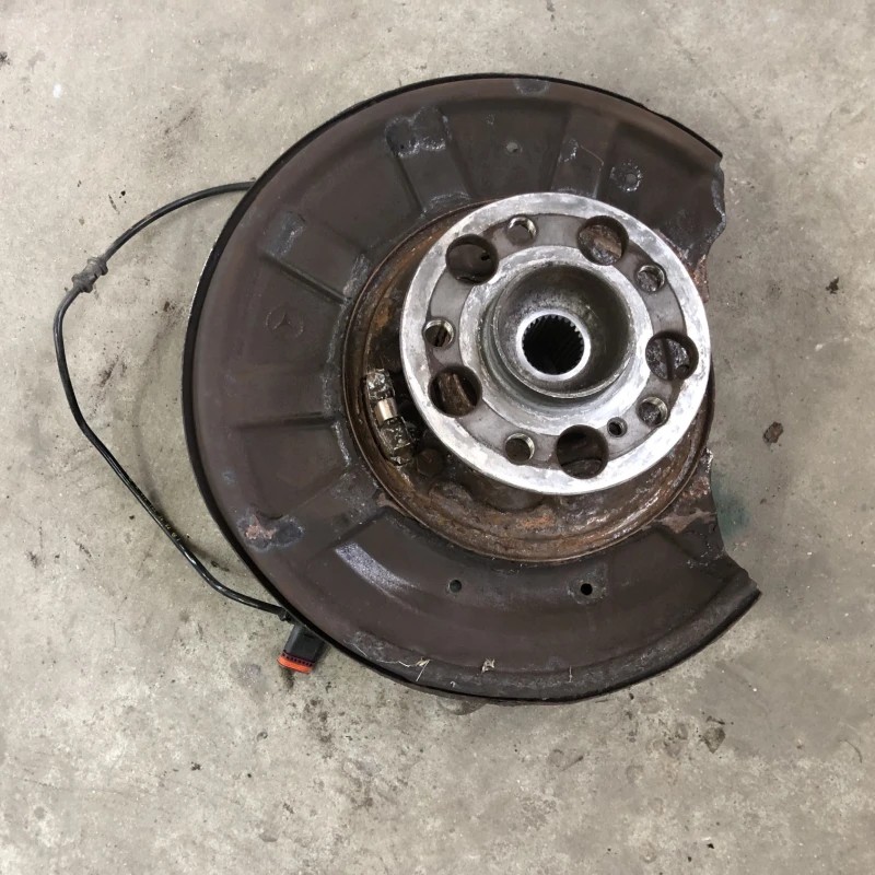 Fuzeta stanga spate / Mercedes-Benz E Class W212 2016 / Directie si suspensie