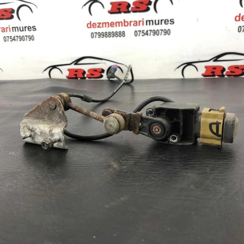 Senzor nivel xenon dreapta spate / Mercedes-Benz E Class W212 2016 / Audio si electronice