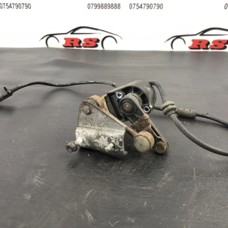 Senzor nivel xenon stanga spate / Mercedes-Benz E Class W212 2016 / Audio si electronice