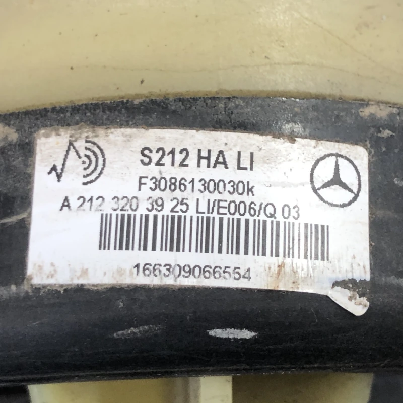 Perna aer stanga spate / Mercedes-Benz E Class W212 2016 / Directie si suspensie