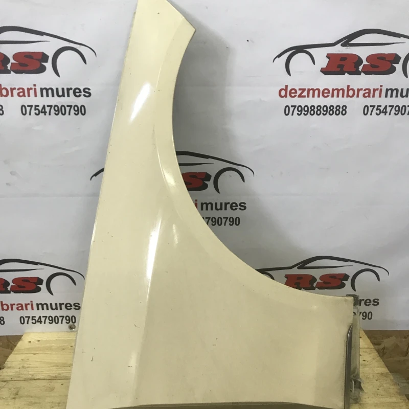 Aripa dreapta fata aluminiu Mercedes-Benz 