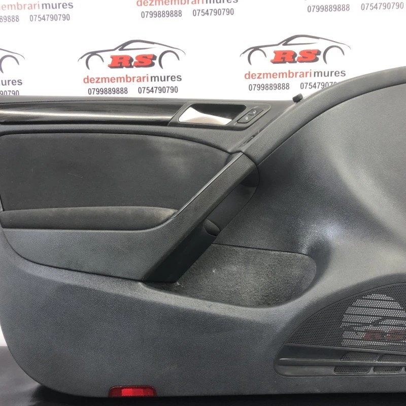 Panou tapiterie usa stanga fata Volkswagen Golf MK6 2011