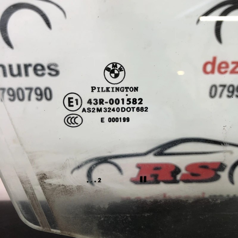 Geam dreapta fata / BMW Seria 3 E91 LCI 2012 / Caroserie, oglinzi si faruri