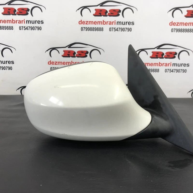 Oglinda dreapta / BMW Seria 3 E91 LCI 2012 / Caroserie, oglinzi si faruri