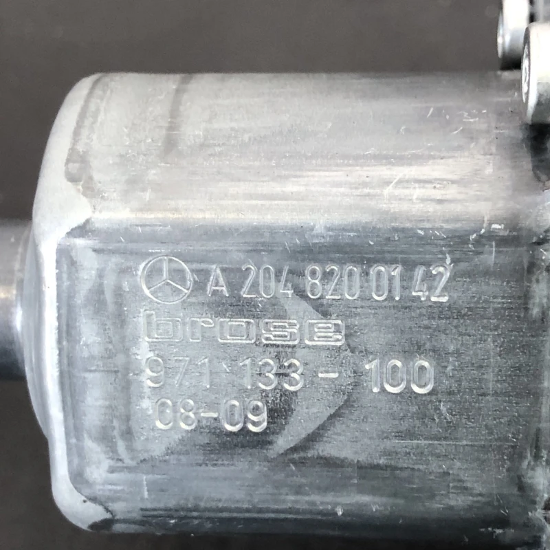 Motoras geam stanga fata / Mercedes-Benz C Class W204 2010 / Audio si electronice