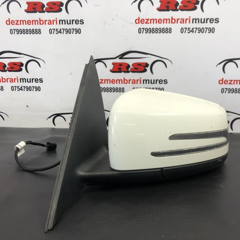 Oglinda stanga / Mercedes-Benz C Class W204 2010 / Caroserie, oglinzi si faruri