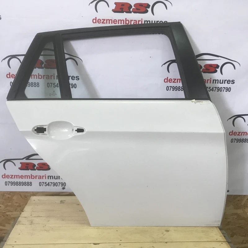 Usa dreapta spate / BMW Seria 3 E91 LCI 2012 / Caroserie, oglinzi si faruri