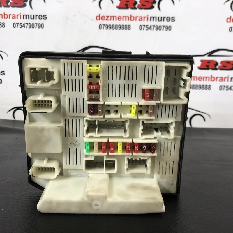 Panou sigurante SAM / Nissan NV400 NV400 2012 / Audio si electronice