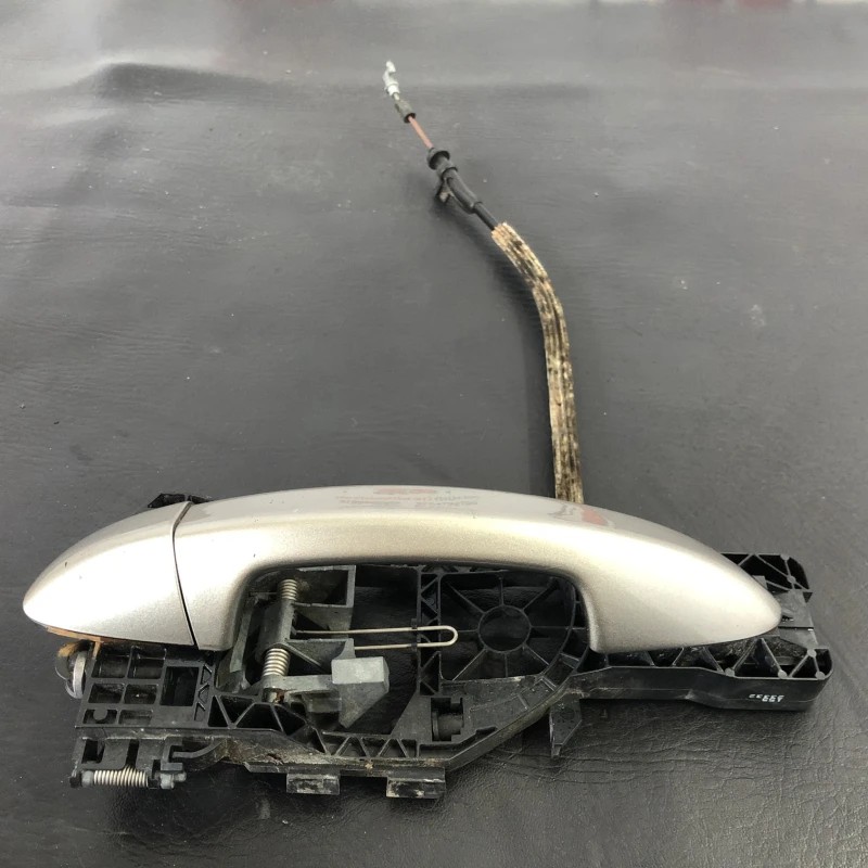 Maner usa stanga spate Volkswagen Passat B7 2013