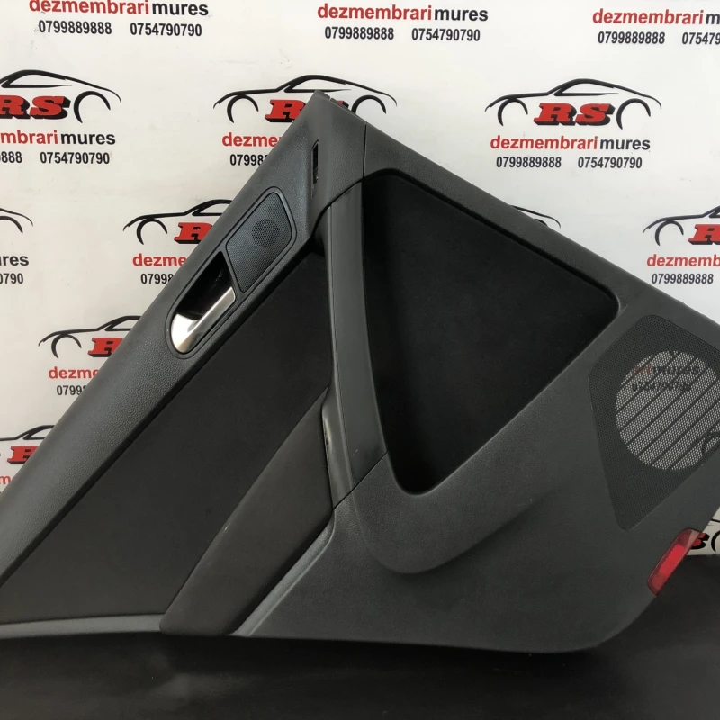 Tapiterie usa stanga spate / Volkswagen Tiguan 5N 2009 / Interior