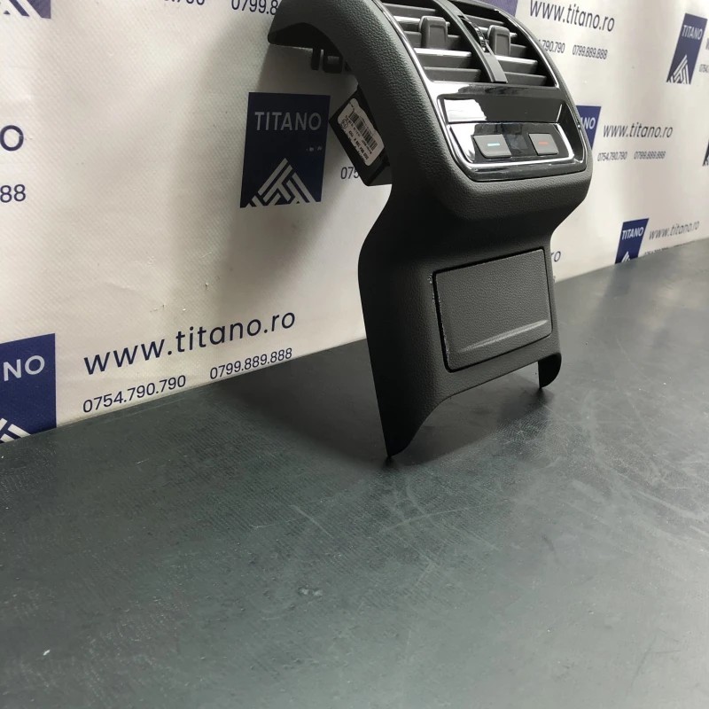 Panou climatronic spate cu grila ventilate / Volkswagen Passat B8 2016 / Climatizare