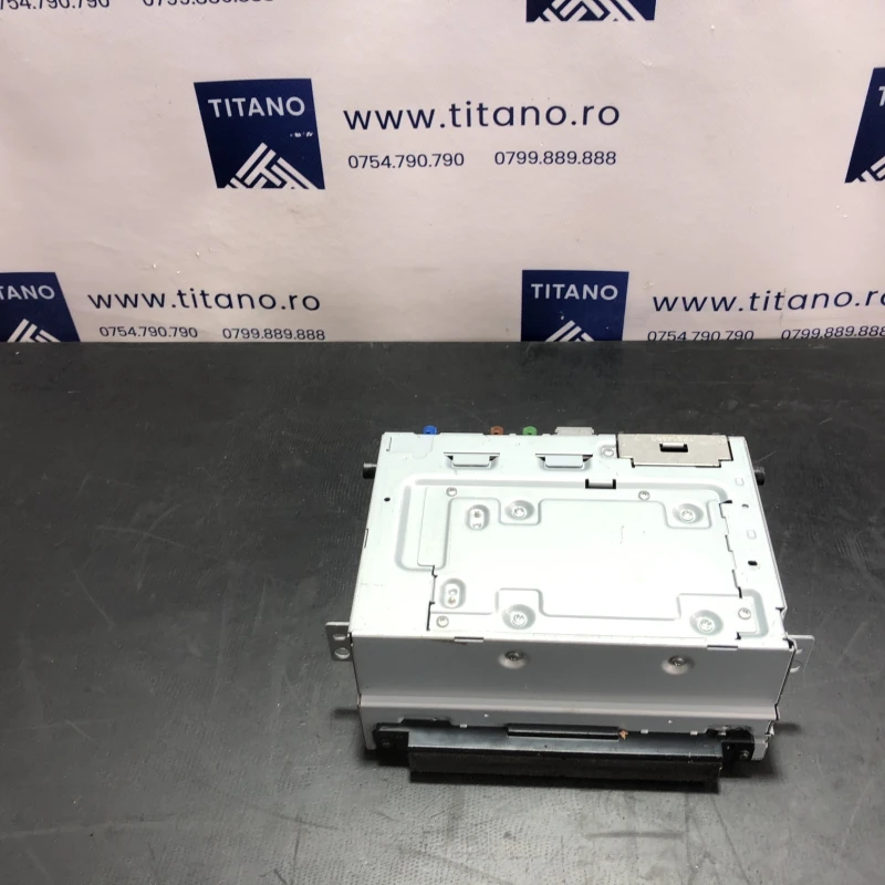 Radio CD/Magazie cd / Volvo XC60 D4 2016 / Audio si electronice