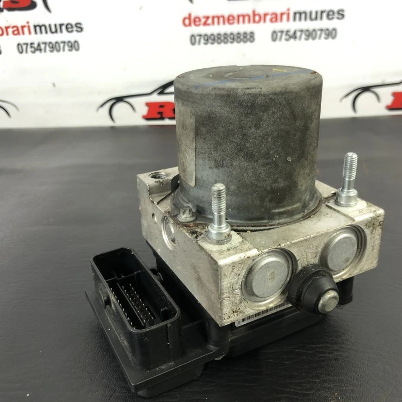 Pompa abs / Nissan Navara D40 2009 / Frane