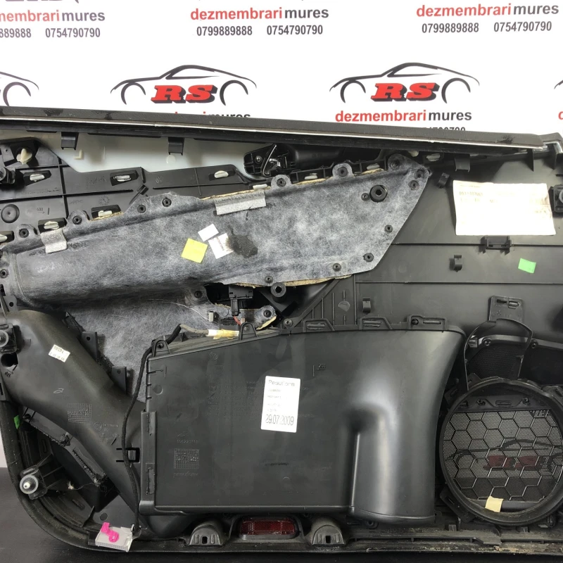 Panou tapiterie usa dreapta fata / Volkswagen Passat B6 2010 / Interior