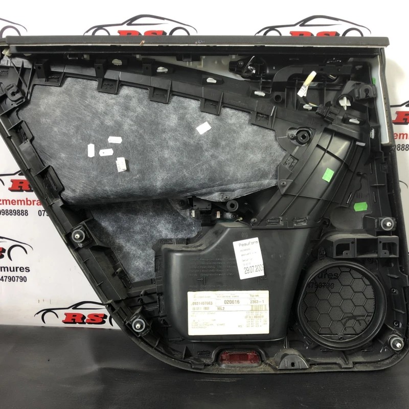 Panou tapiterie usa dreapta spate / Volkswagen Passat B6 2010 / Interior