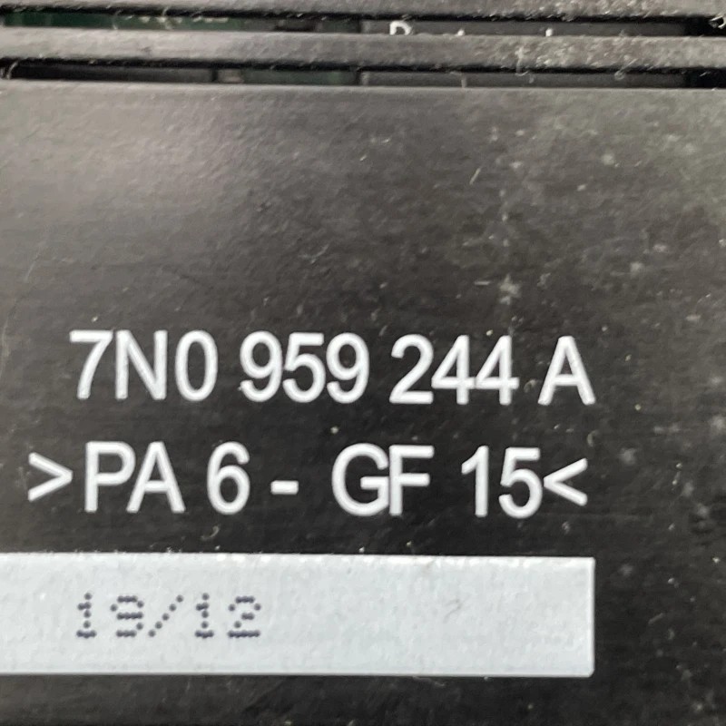 Modul motoras culisare usa / Volkswagen Sharan 7N 2013 / Audio si electronice