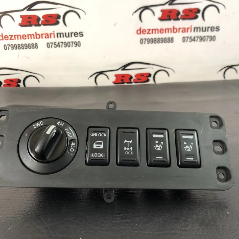 Butoane consola centrala Nissan Navara D40 2006