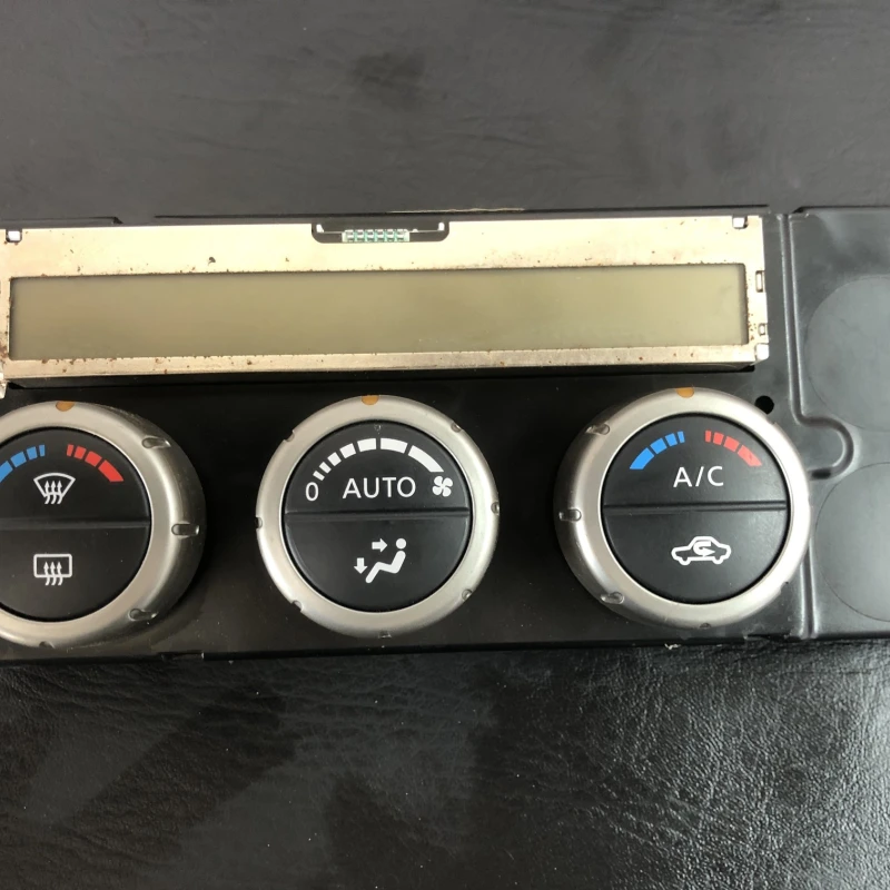 Panou climatronic / Nissan Navara D40 2006 / Climatizare