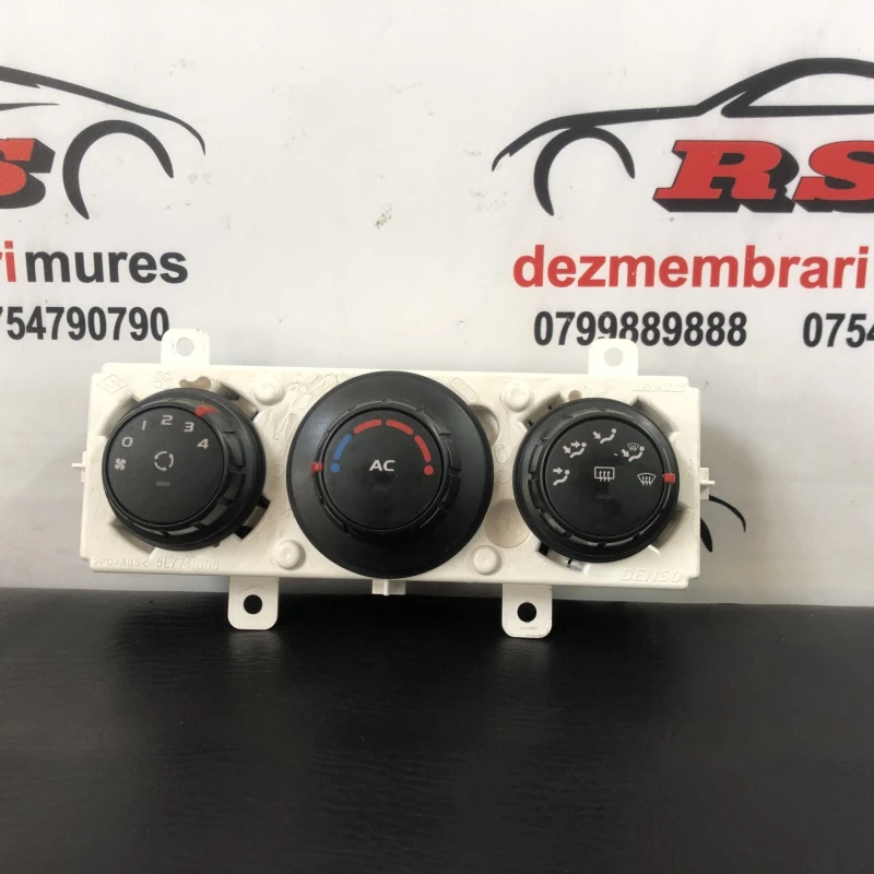 Panou climatronic Nissan 