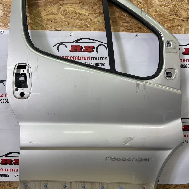 Usa dreapta fata Renault 