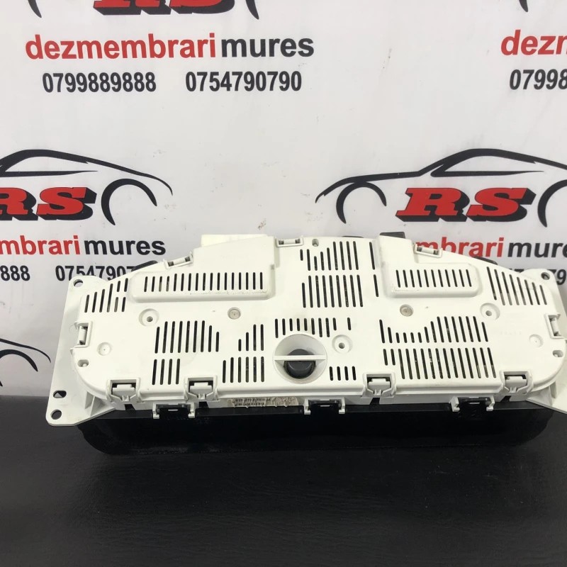 Ceas bord / Nissan Navara D40 2006 / Audio si electronice
