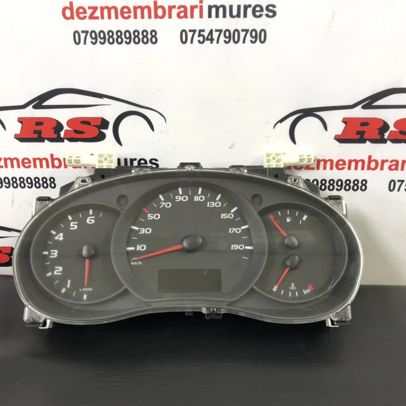 Ceas bord Nissan 