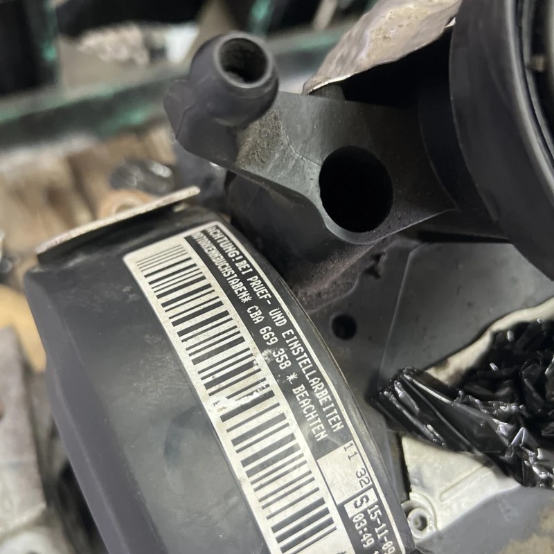 Motor CBAB / Volkswagen Passat B6 2010 / Motor, racire si evacuare