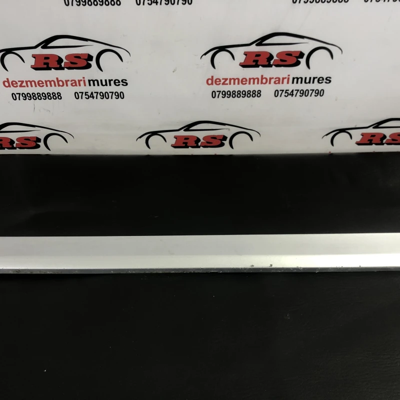 Bandou usa stanga spate r line Volkswagen 